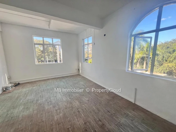 Office for Rent - Pointe aux Canonniers