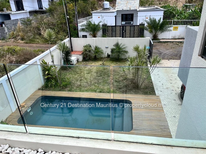 Beautiful contemporary home on Chemin 20 Pieds, directly opposite Chemin Moulin Cassé.