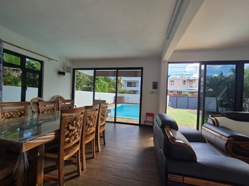 4 Bedroom Villa