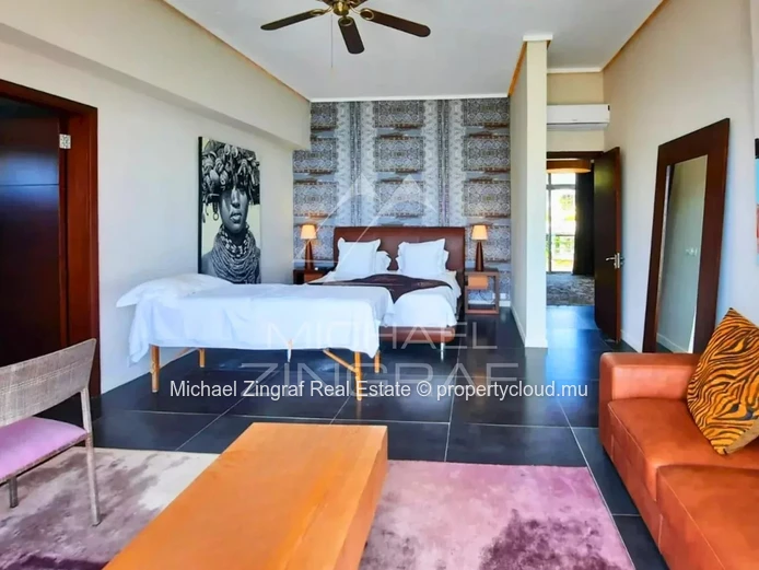 Mauritius – Exceptional 4-Bedroom Beachfront Villa with Panoramic Ocean Views in Pointe aux Canonniers