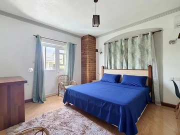 7 Bedroom House