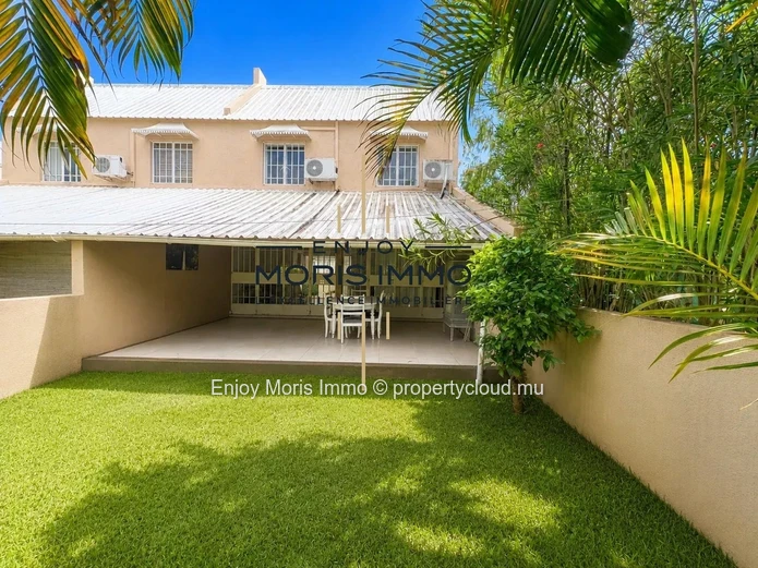 Maison duplex 3ch avec jardin et  Piscine commune –  Cap Malheureux