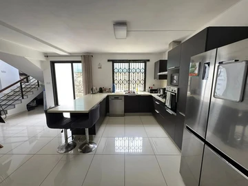 Maison de 4 Chambres
