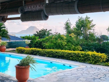 5 Bedroom Villa