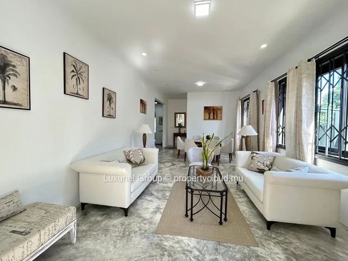 New Villa with Pool in Calodyne