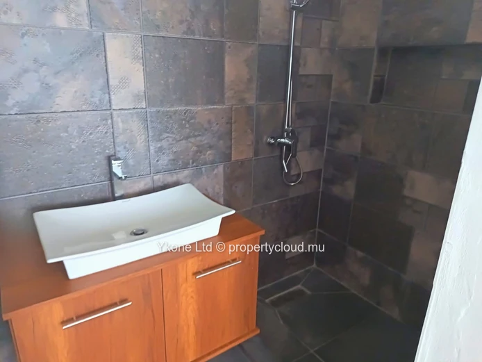 Villa For Sale In Pereybere