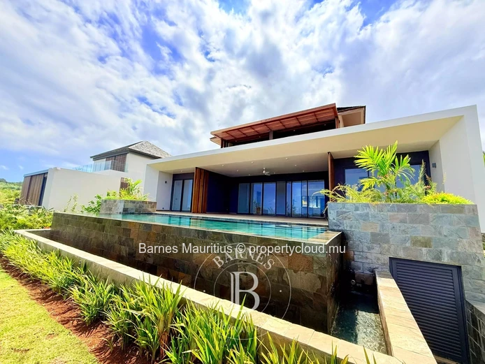 BEL OMBRE – Villa contemporaine neuve avec vue mer et golf – 4 chambres