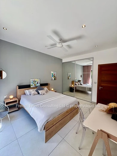 Villa d'exception, 495 M2 habitable, 1040 M2 de jardin tropical a Pereybere 