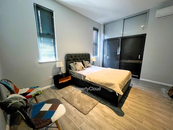 À Vendre | Appartement De 2 Chambres En Résidence Sécurisée | Coastal Road, Roches Noires