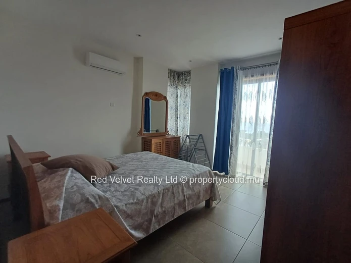 Appartement de 3 chambres à louer à Flic en Flac | Vue panoramique sur la mer