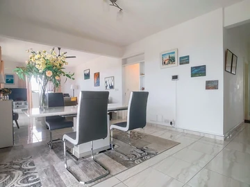 Appartement de 3 Chambres