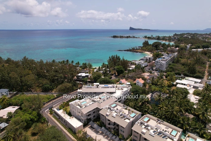 Exclusivity : Penthouse in the heart of Pereybere