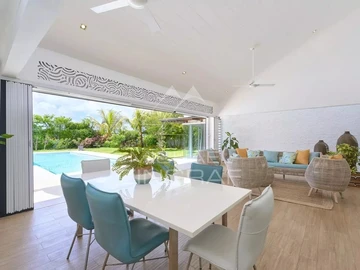 5 Bedroom Villa