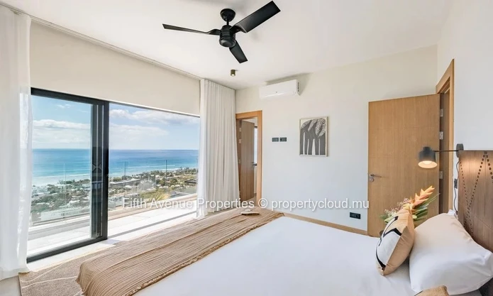 BLACK RIVER – Elegant 4-bedroom villa with panoramic sea views and exceptional amenities