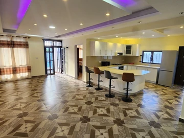 4 Bedroom Villa