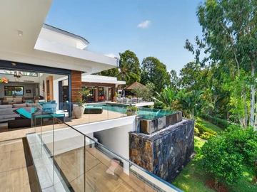 4 Bedroom Villa