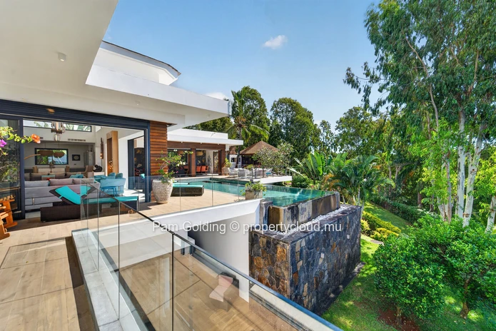 4-Bedroom Sea View Villa in Azuri Mauritius | Luxury Home Surrounded by Nature