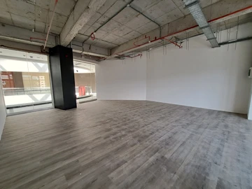 Unfurnished office for rent in Ebene