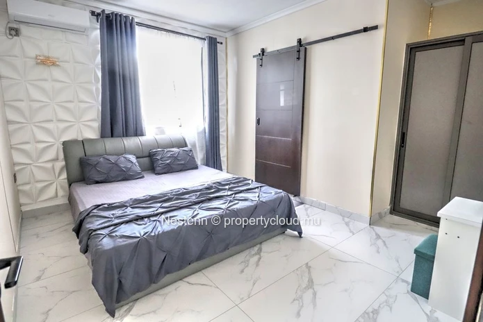 Spacieuse résidence familiale de 3 chambres avec salle de bains privative
