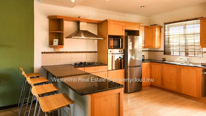 Renovated 3-bedroom apartment for rent in the heart of Tamarin