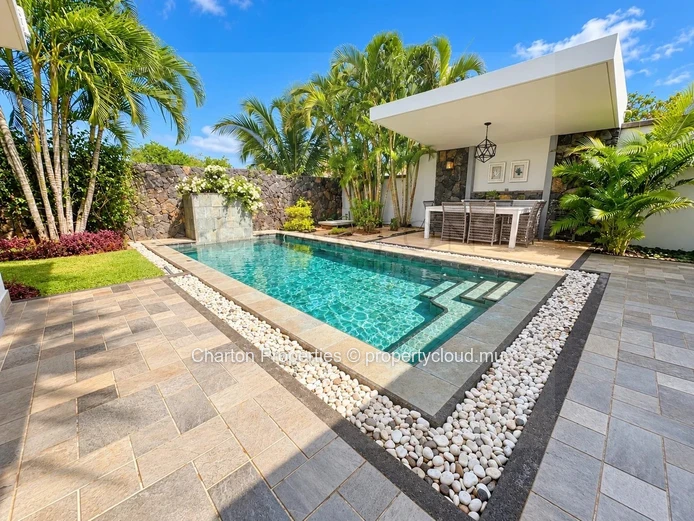 Villa 3 chambres en suite - Le raffinement tropical à Royal Park