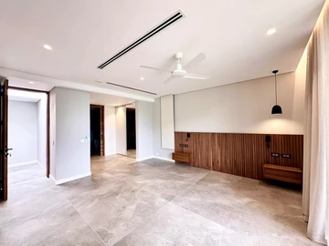 4 Bedroom Villa
