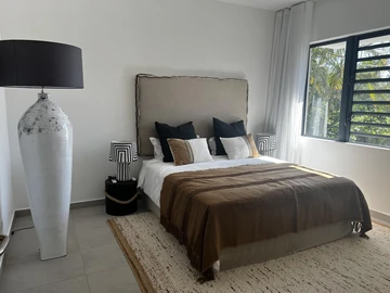 4 Bedroom Apartment