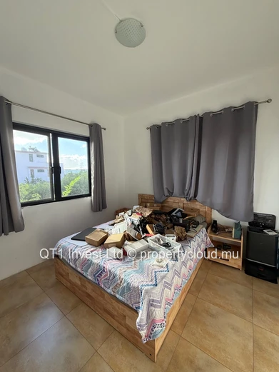 Nice Duplex In Mon Choisy