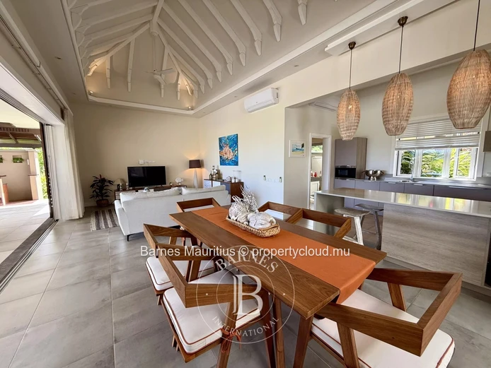 BEL OMBRE - Villa élégante avec piscine - 4 chambres