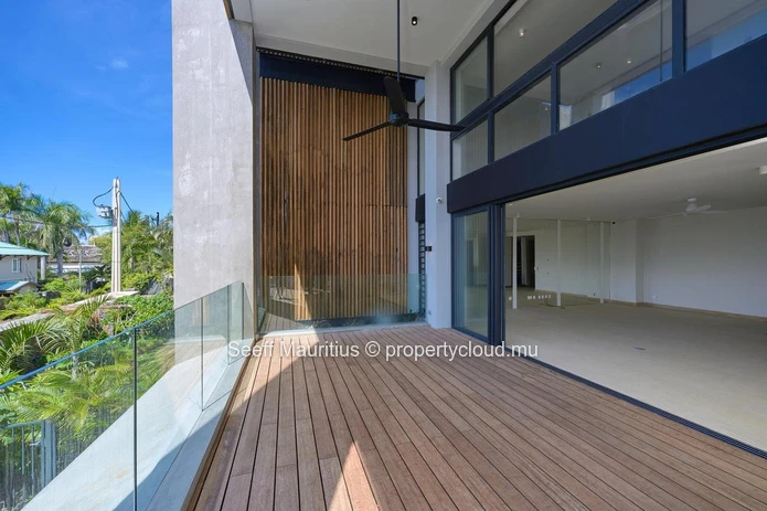Duplex exclusif à vendre 