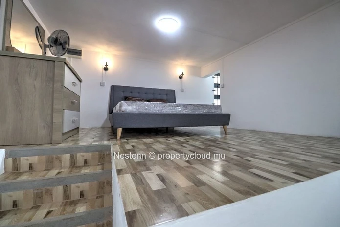 Charming studio with garden and pool
