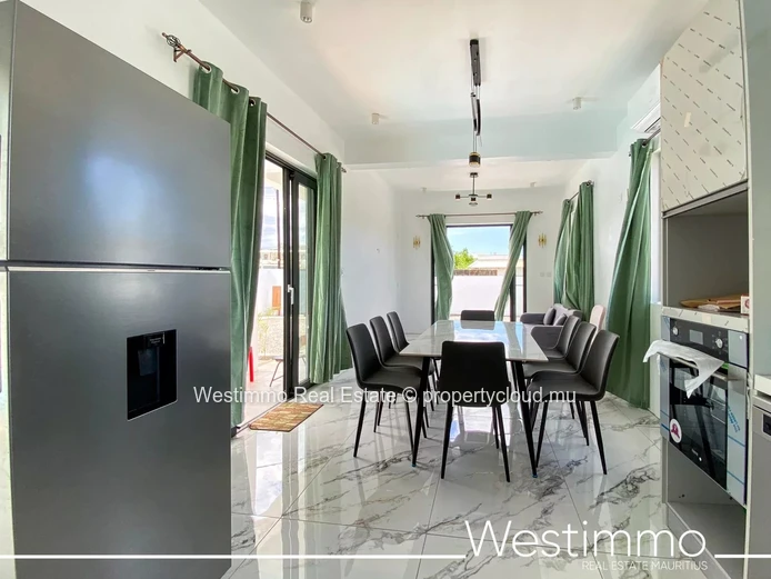 GRAND-BAIE CENTRE - Long term rental new villa with swimming pool.