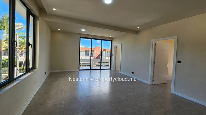 Appartement a vendre a Roches Brunes 