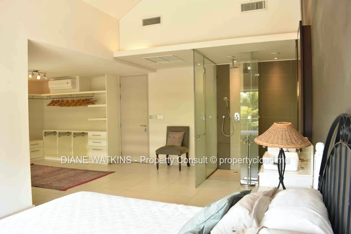 Gorgeous Duplex at Water’s Edge