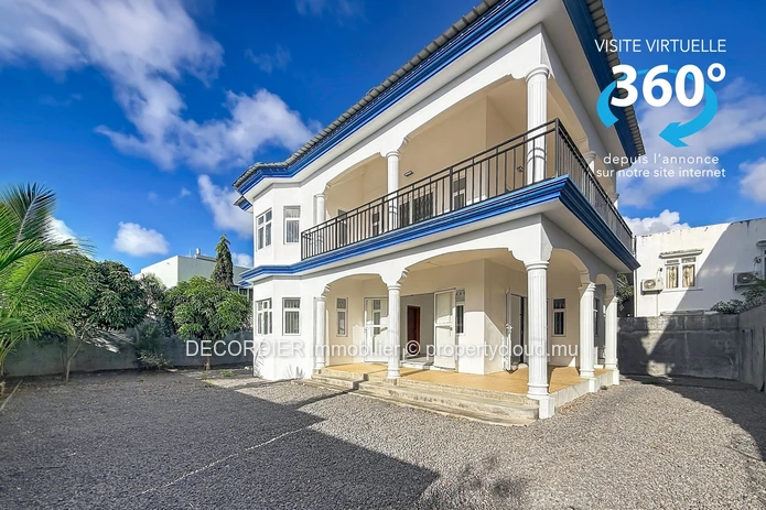 Charmante maison à vendre à Pereybère