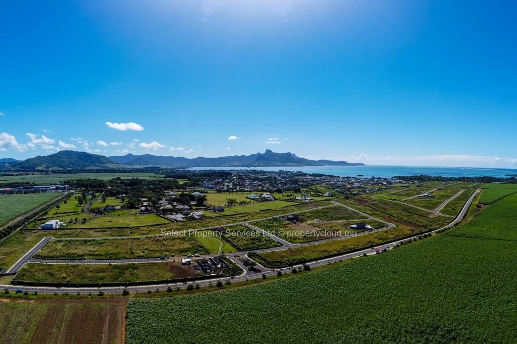 Residential Land for Sale in Beau Vallon SPS252822