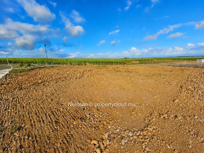 Corner plot with sea views – Where Lifestyle Meets Opportunity