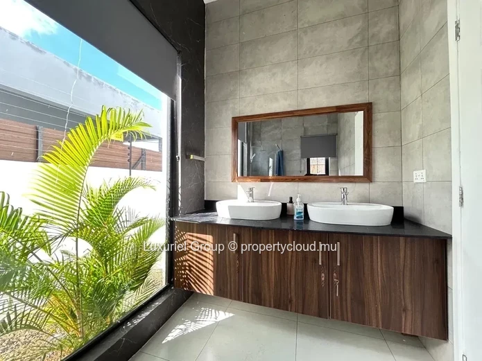 Furnished Villa With Private Pool For Rent In Péreybère