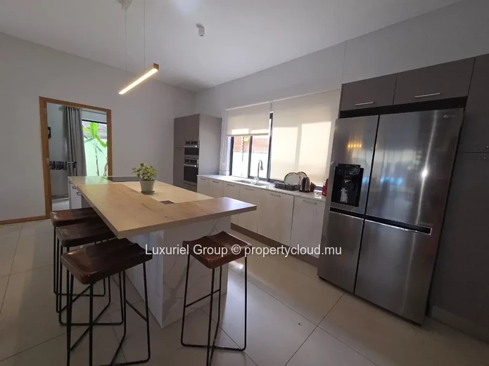 5-Bedroom Villa For Rent – Trou Aux Biches