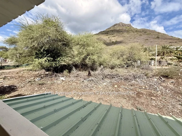 TAMARIN – 3 Bedrooms Duplex with Mountain Views