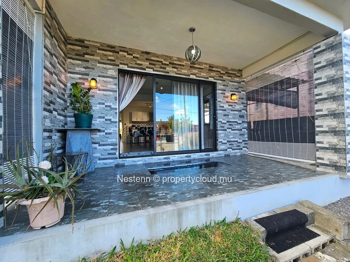 Cozy 3-Bedroom Family House