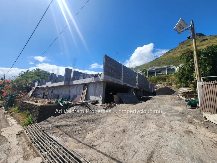 Appartement  Tamarin deja en construction !