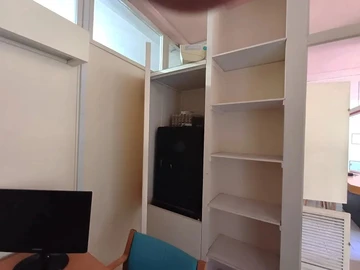 Bureau de 5 Chambres