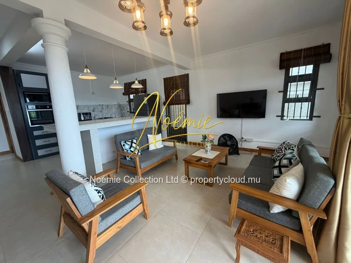 6-Bedroom Furnished Villa with Private Pool for Rent in Pereybere