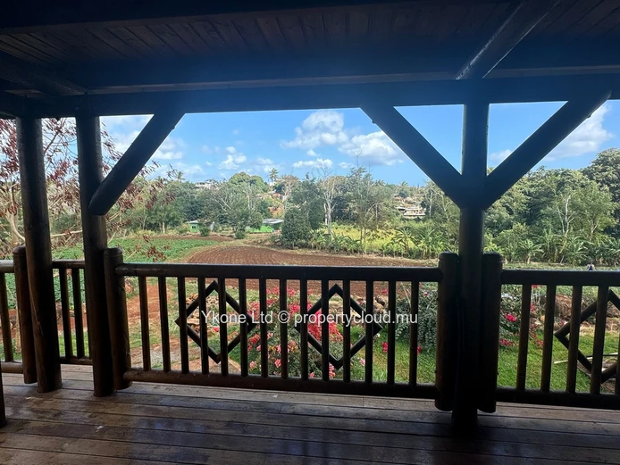 Commercial Land For Sale In Calebasses