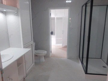 4 Bedroom Apartment