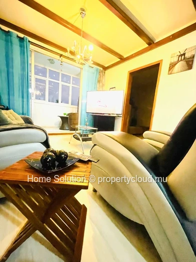 Stunning, bright 3-bedroom apartment in Sodnac – Absolute tranquility! 