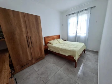 5 Bedroom Villa