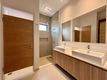 Appartement de 3 Chambres