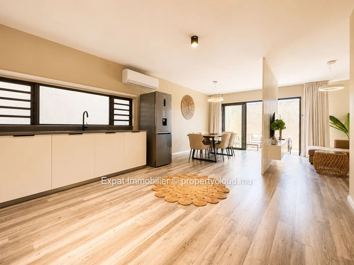 Appartement neuf 3 chambres avec piscine commune à louer à Palmyre, Flic-en-Flac